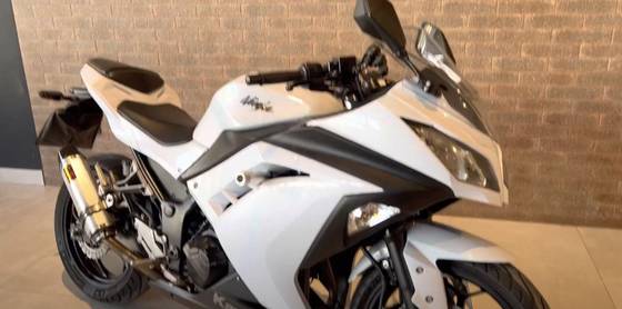 KAWASAKI NINJA 300 KAWASAKI NINJA 300